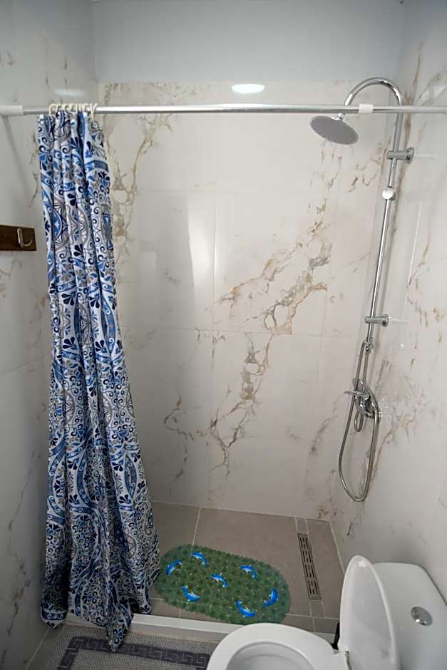 Rose Garden Apartments