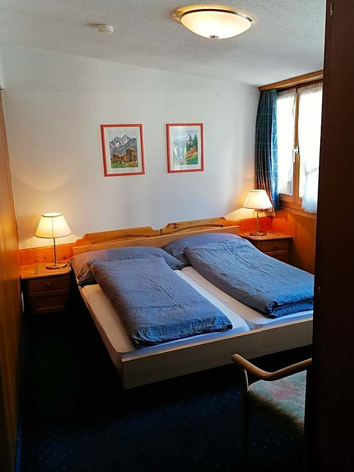 Petit Helvetia Budget Hotel