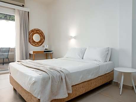 Superior Double or Twin Room with Sea View