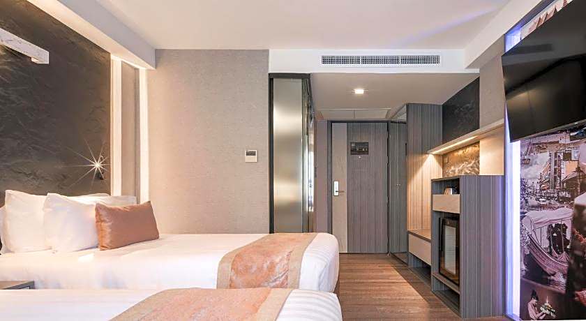 Aspira Gems Center Silom