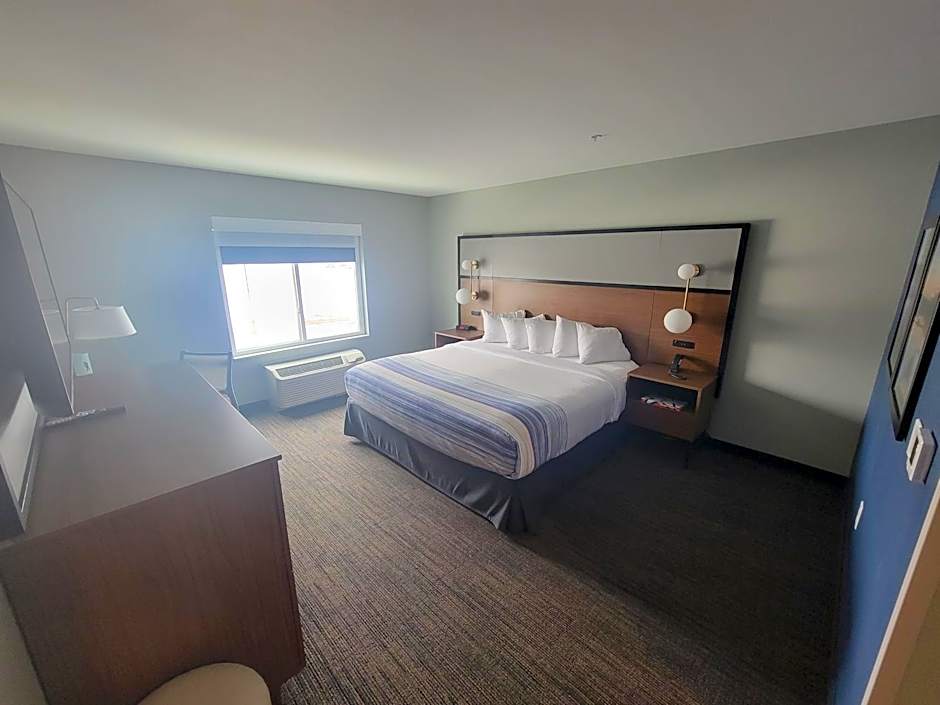 AmericInn by Wyndham International Falls Southwest