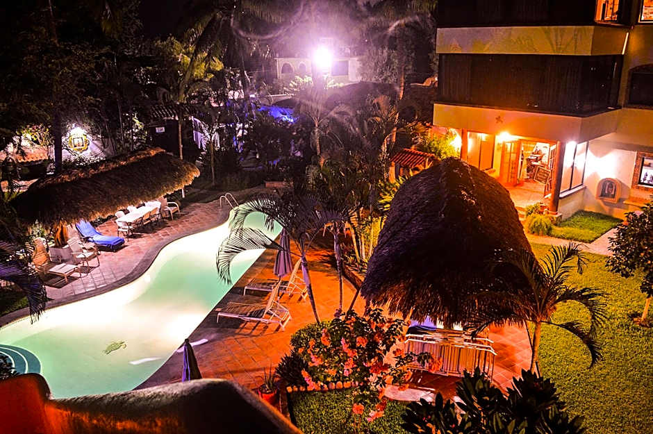 Hotel Casamar Suites