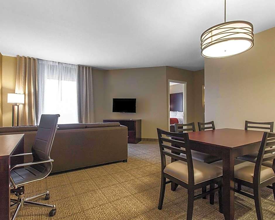 Comfort Suites Youngstown North