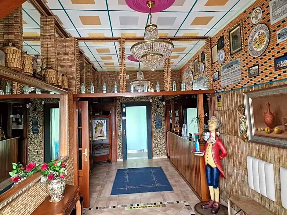 HOTEL OS PAZOS familiar