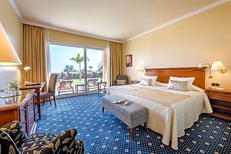 Double Room with Terrace