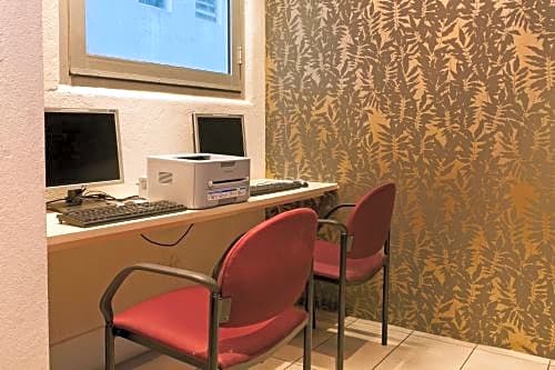 Causeway Inn On The Mall