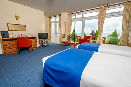 Twin Room with Sea View