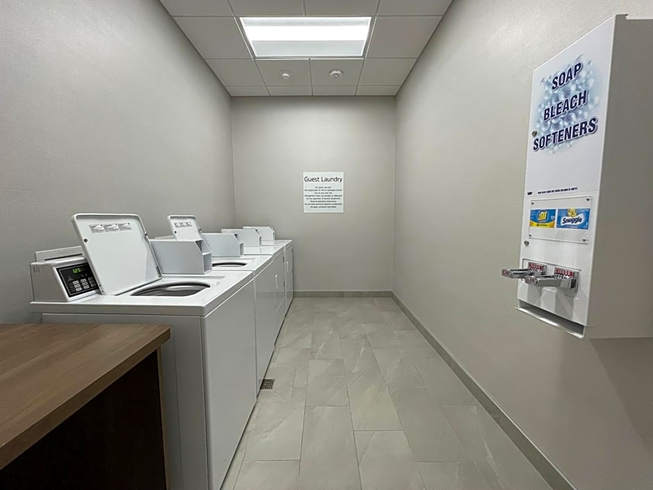 Holiday Inn Express and Suites Ft. Smith Airport By IHG