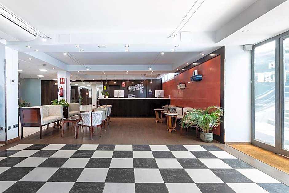 Petit Palace Arturo Soria Alcal