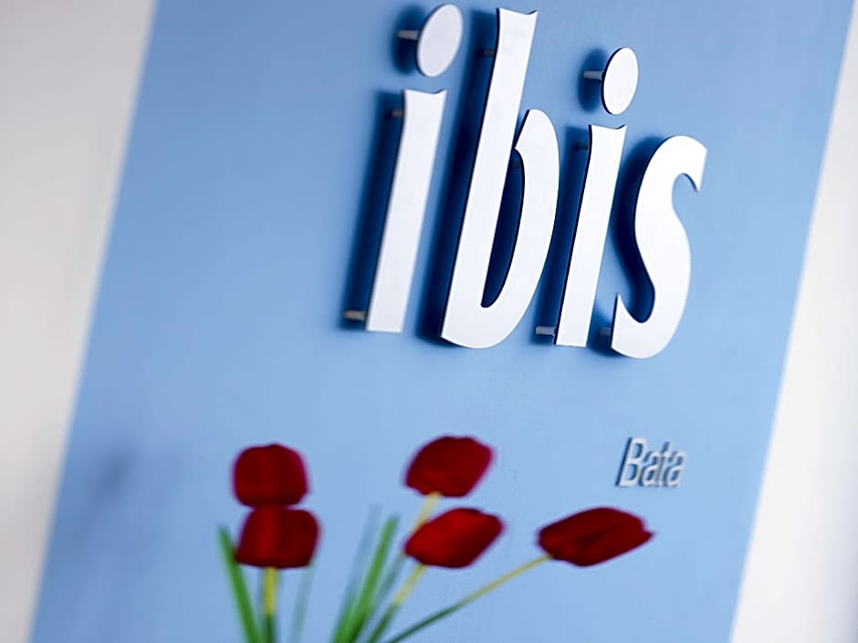 Ibis Bata