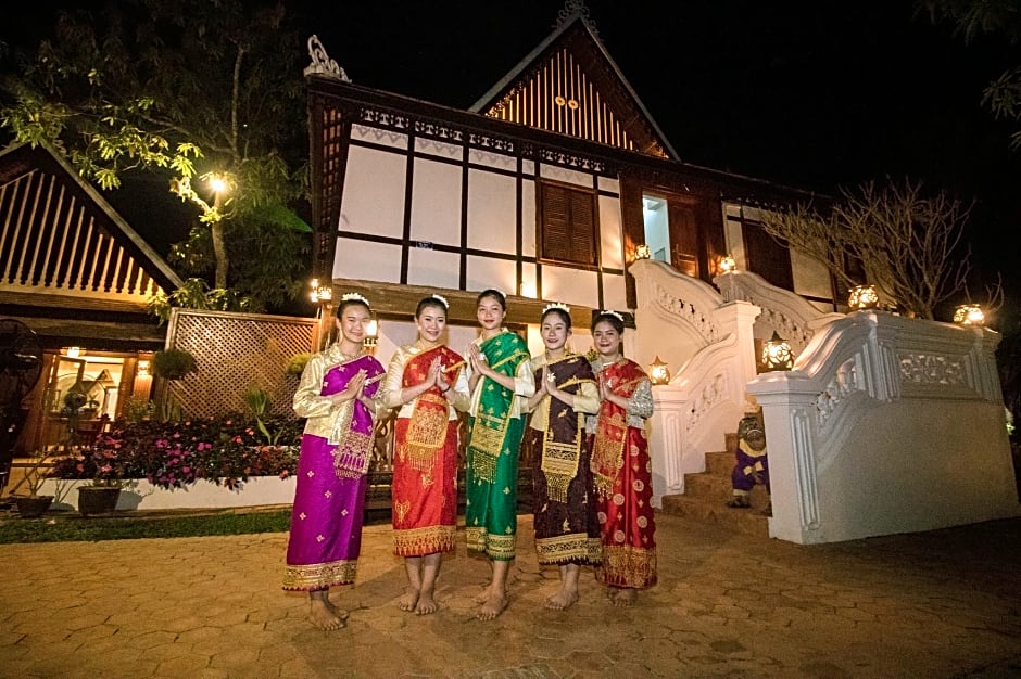 Royal Peacock Boutique Hotel