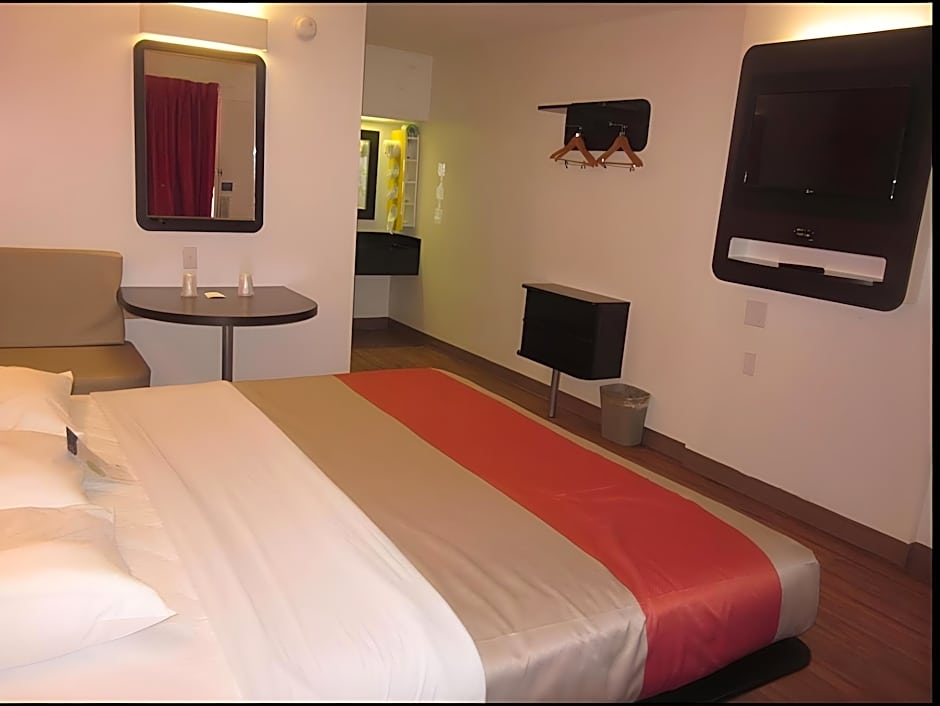 Super 8 by Wyndham Fort Smith