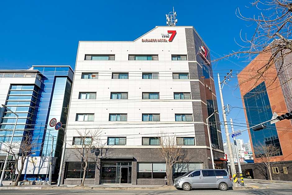 The 7 Business Hotel