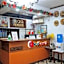 RedDoorz at La Casa Guesthouse former RedDoorz at Tamarind Street Angeles City