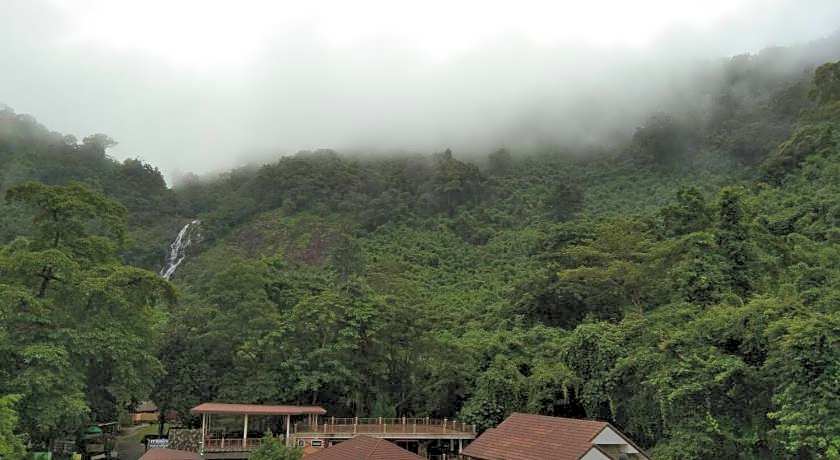 Namtok Sarika Resotel