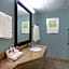 Baymont by Wyndham Braselton / Winder