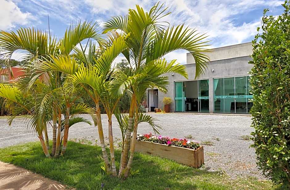 POUSADA LIMAS SUITES