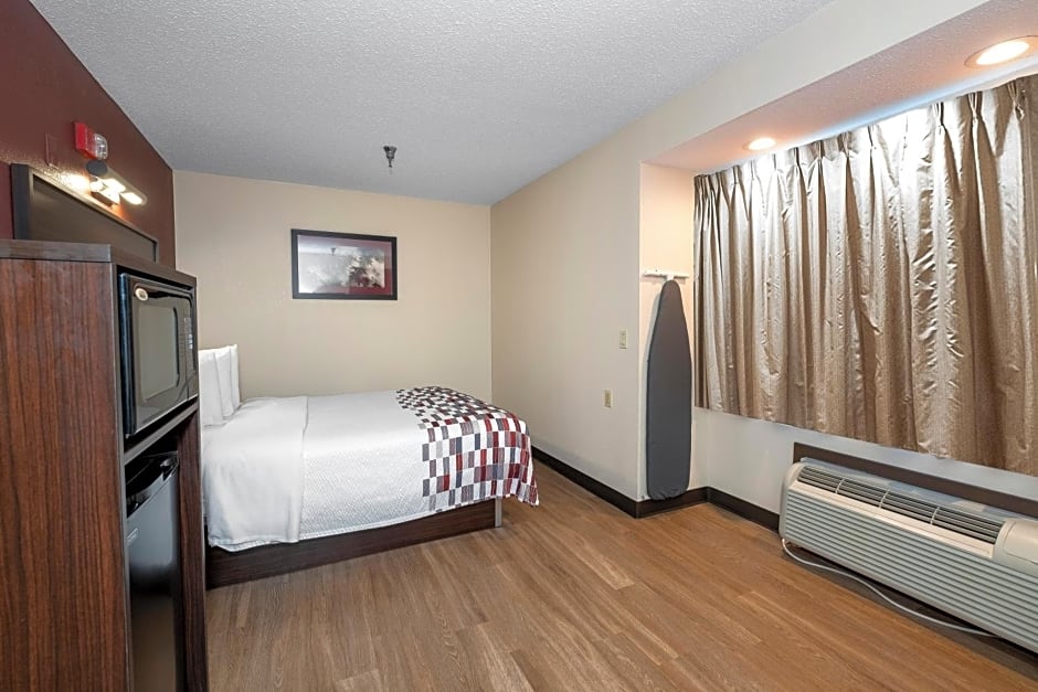 Red Roof Inn Springfield, MO
