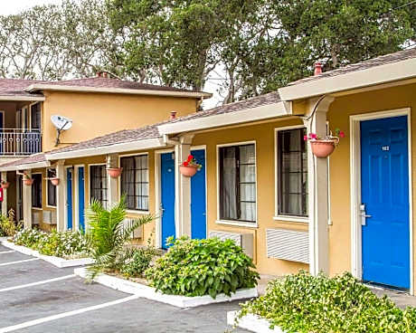Rodeway Inn Monterey Near Fairgrounds