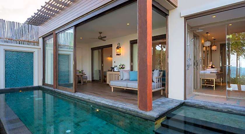 Mercure Samui Chaweng Tana Hotel