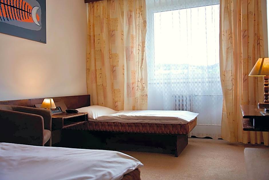 Hotel Merkur - Jablonec nad Nisou