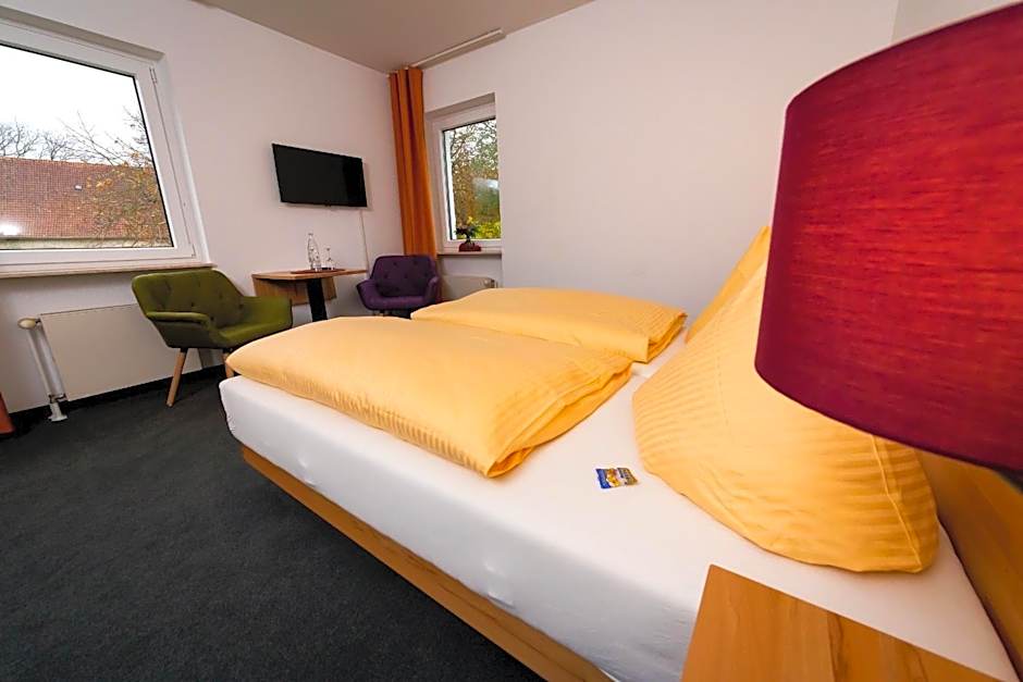 Wohlfühlhotel IM SCHLOSSPARK - Self CheckIn