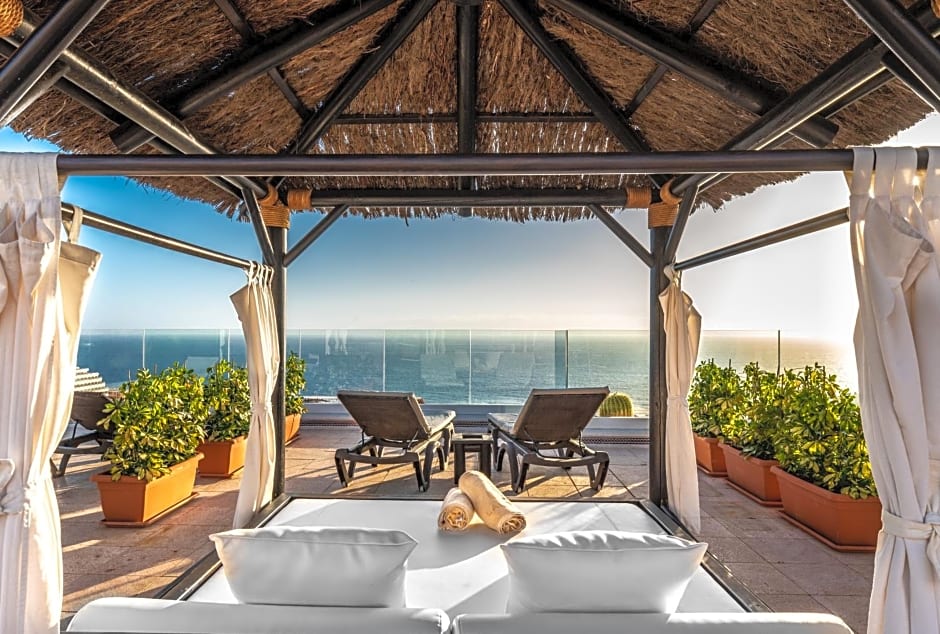 Landmar Costa los Gigantes Family Resort