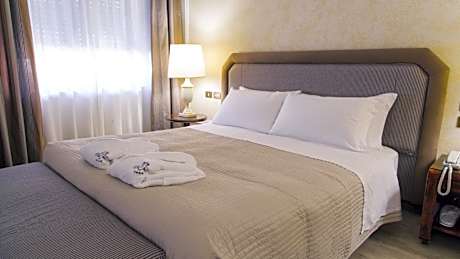 Grand Hotel Excelsior'S