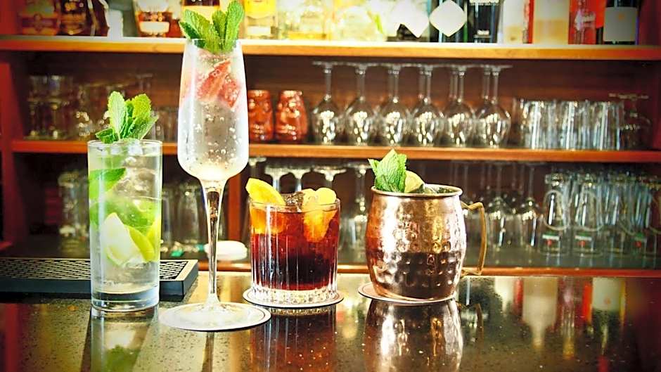 UNAHOTELS Ala Venezia-Adults 16