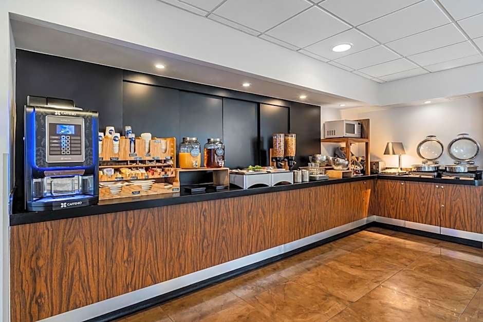 City Express by Marriott Querétaro Juríca