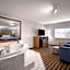 AmericInn by Wyndham Woodstock IL