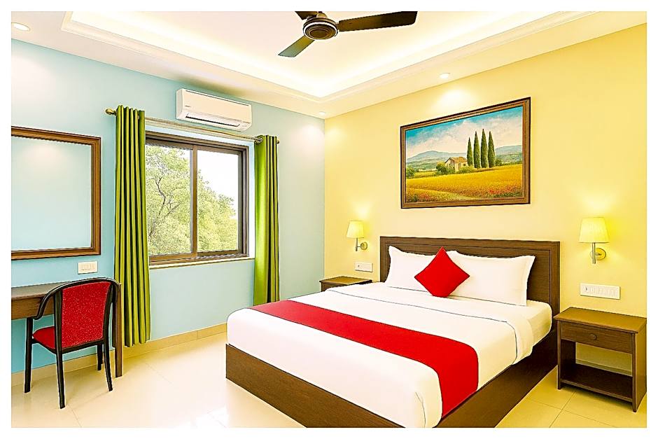 Goroomgo Shivay Guest House Godowlia Varanasi