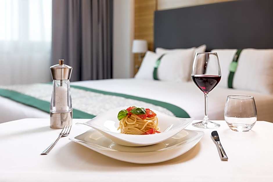 Holiday Inn Naples By IHG