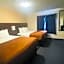 Falls Lodge & Suites