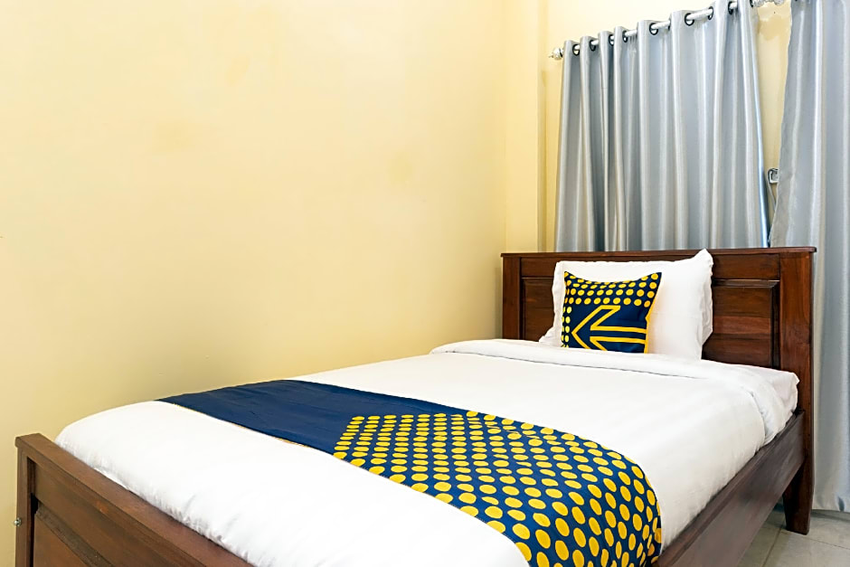 SPOT ON 2063 Bethania Residence