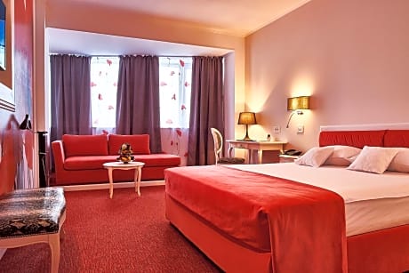 Deluxe Double Room with Sofa