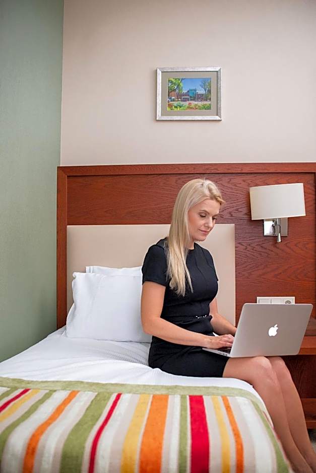 Myn Jacka Hotel & Spa