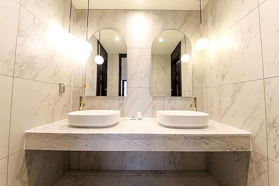 Sokcho Business Hotel CAMEL