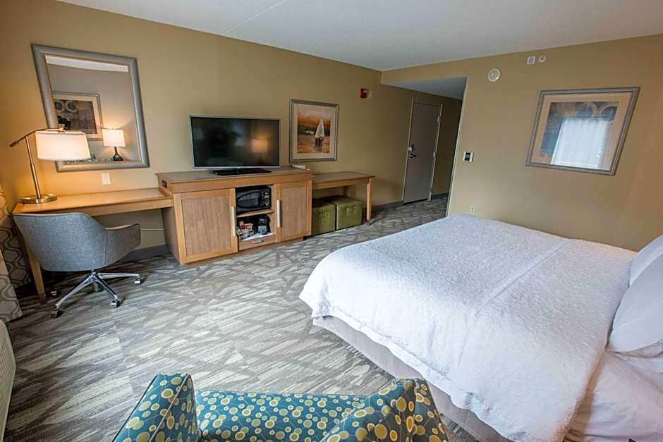Hampton Inn & Suites Tilton