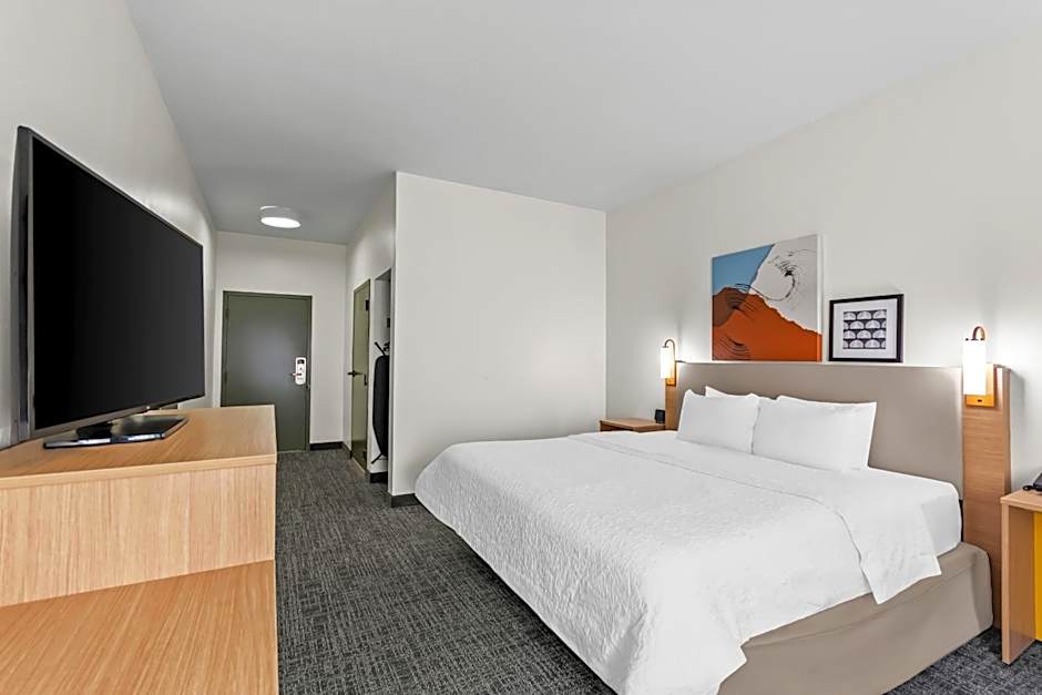 Spark by Hilton Bardstown