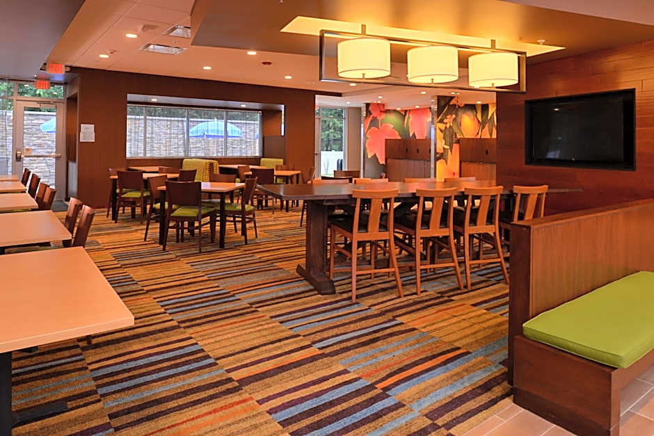Fairfield Inn & Suites by Marriott Fremont