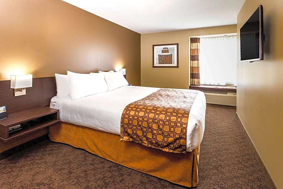 Microtel Inn & Suites By Wyndham Whitecourt