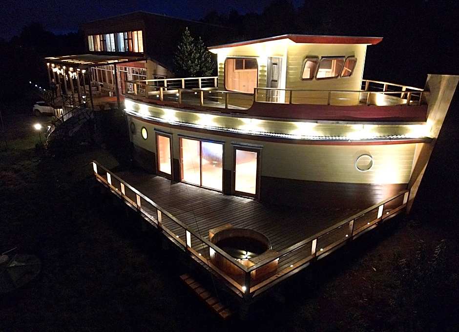 Photo 1 of 50 of HOTEL BOUTIQUE ANTUKENU