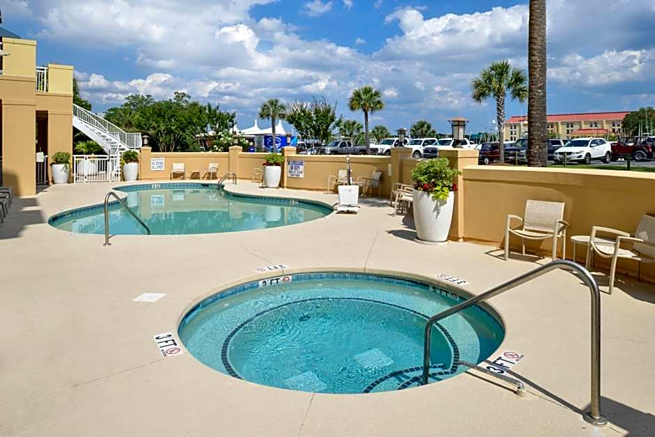 SpringHill Suites by Marriott Charleston Downtown/Riverview