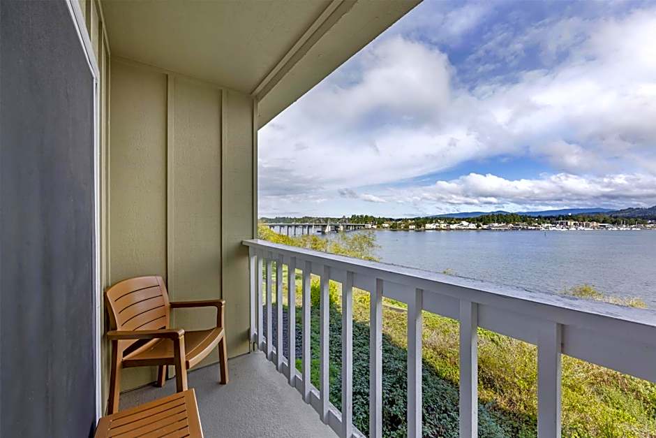 Best Western Pier Point Inn