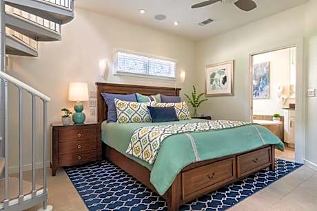 King Room with Lake View