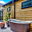 Charlesworth Lodges