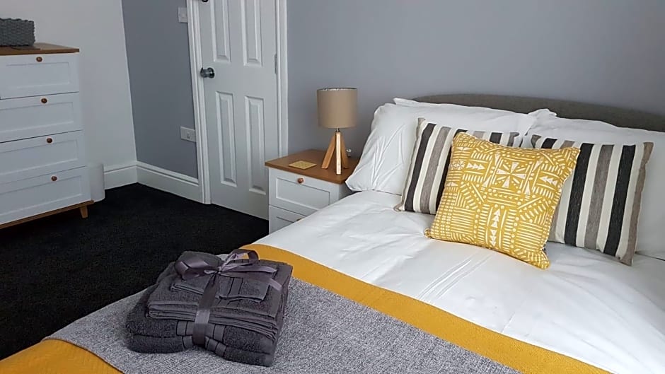 Townhouse @ Birches Head Road Stoke