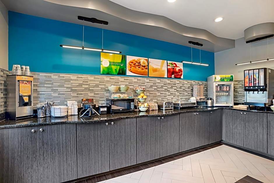 Quality Inn & Suites Birmingham - Highway 280