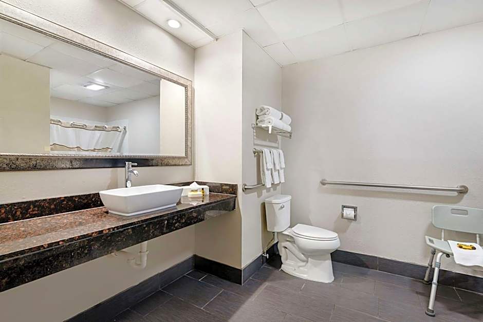 Best Western Savannah Airport Inn & Suites